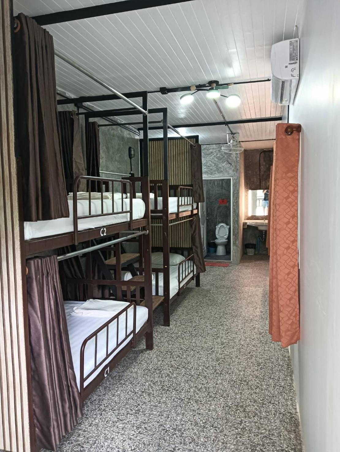 White Jail At Koh Tao Hostel エクステリア 写真