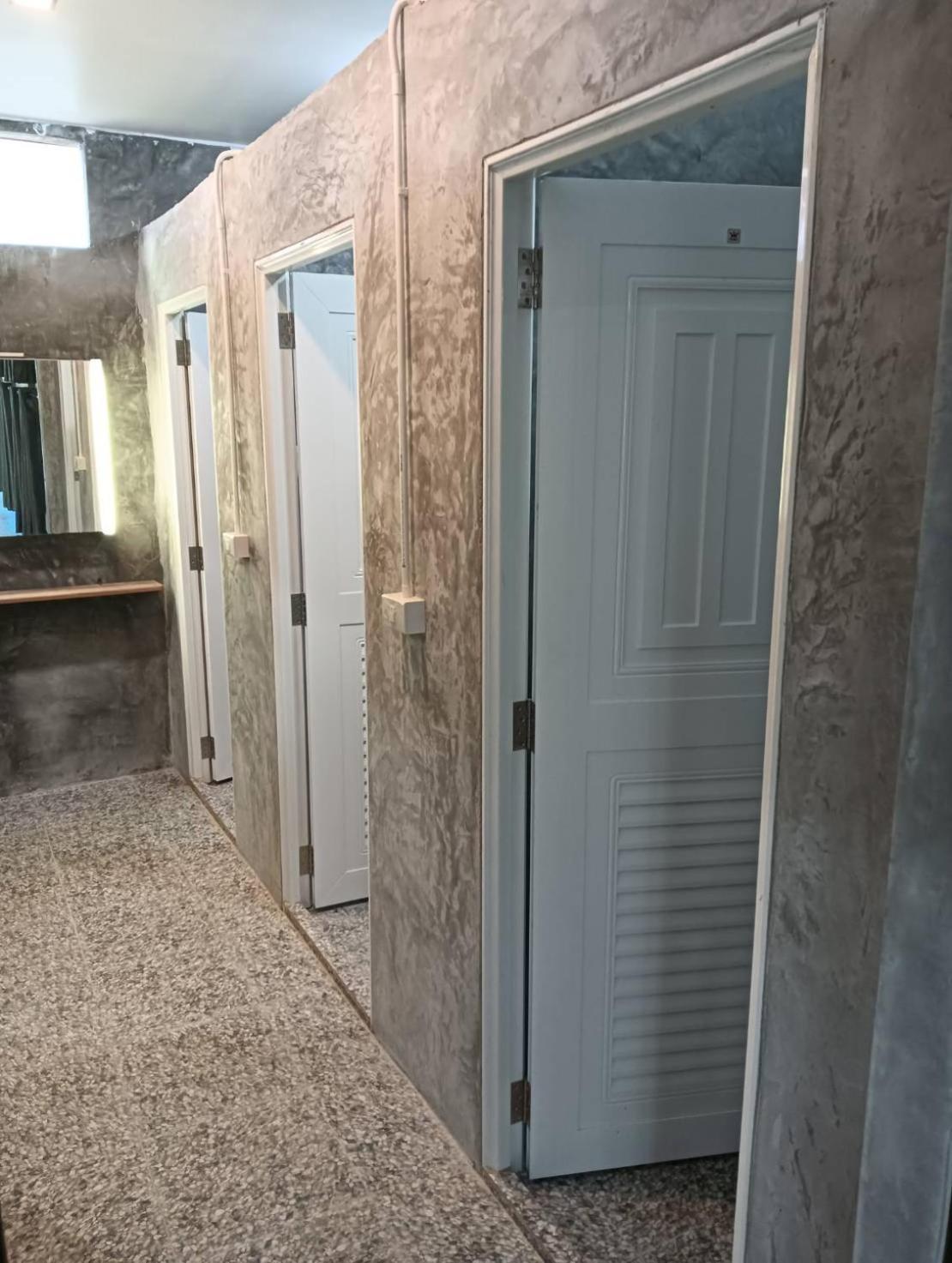 White Jail At Koh Tao Hostel エクステリア 写真