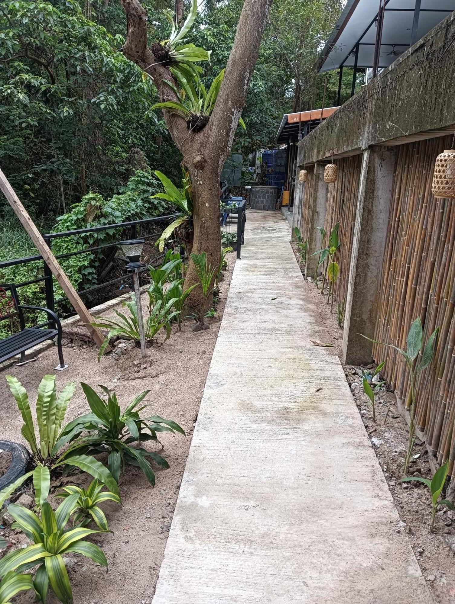 White Jail At Koh Tao Hostel エクステリア 写真